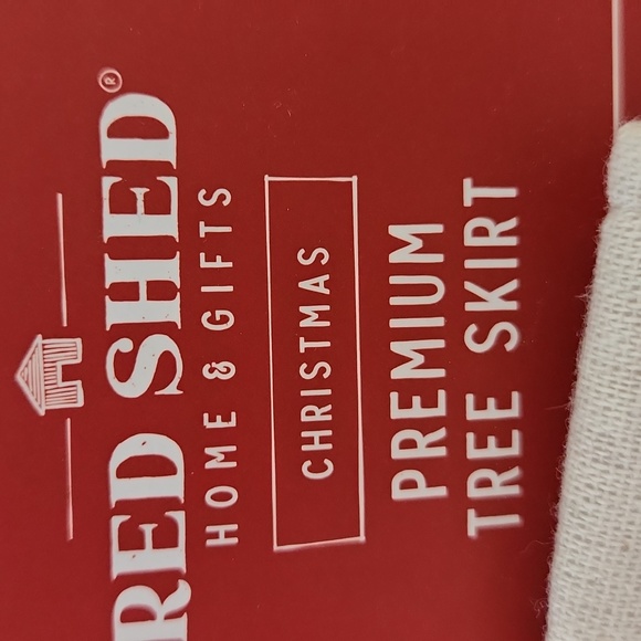 Red Shed 48 in Tree Skirt - Picture 4 of 5